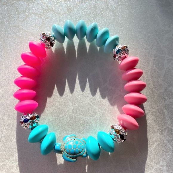 Pink and Blue Beaded Bracelet with Turtle Charm - Picture 2 of 3
